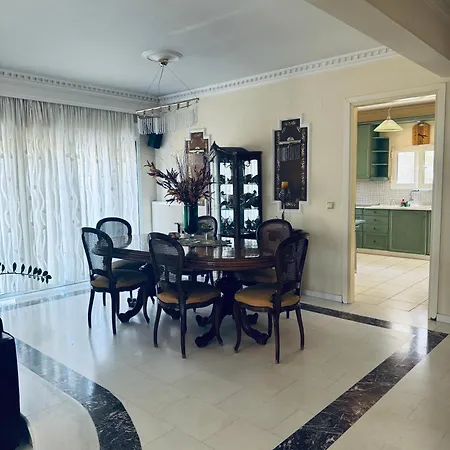 Maria'S Villa Лименас